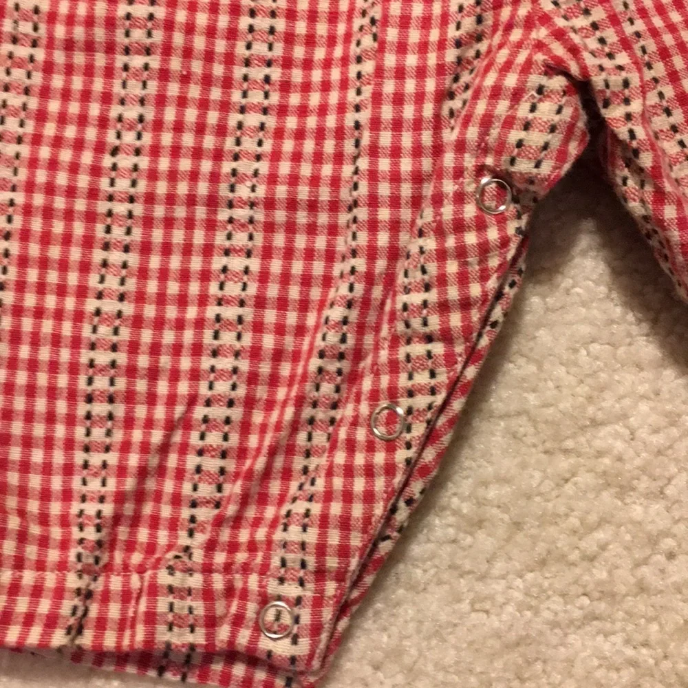 Zyno teddy bear shirt and overall outfit